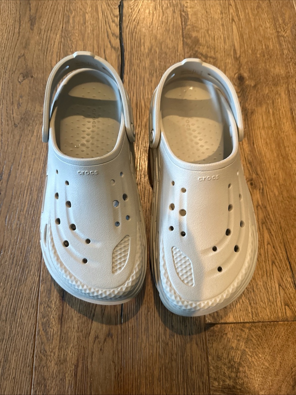 Crocs - Picture 13 of 15